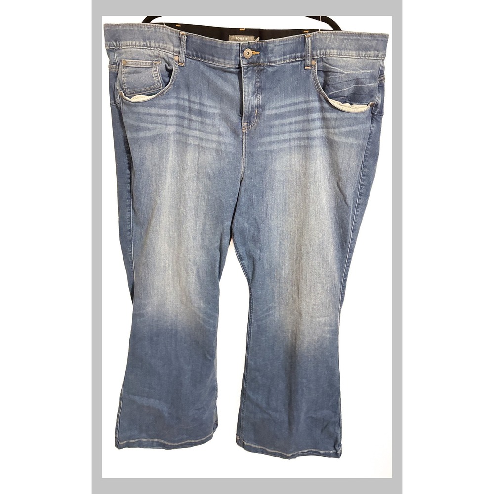 Torrid Bombshell Flare Jeans Womens 28 Tall Medium Wash Stretch Denim High Rise